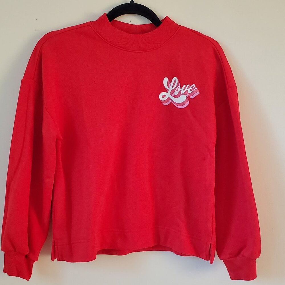 Old Navy- Love Sweatshirt in Red, Youth-14-16 (Fits more better for 12 to 14)